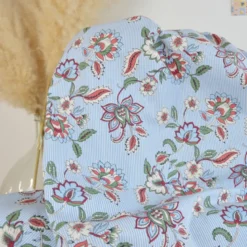 Tissu cretonne coton Panji fleurs et rayures ecru et bleu - OEKO TEX
