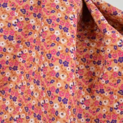 Tissu cretonne coton Thalie fleurs skin et violet - OEKO TEX