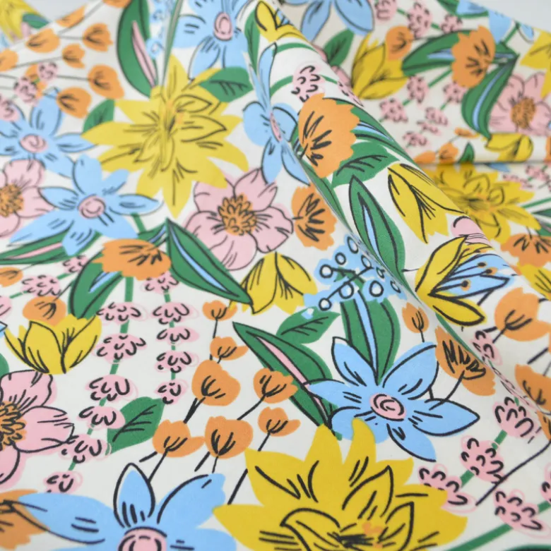 Tissu Cretonne de Coton Camilou - Motif Fleurs Jaunes, Camel et Bleu