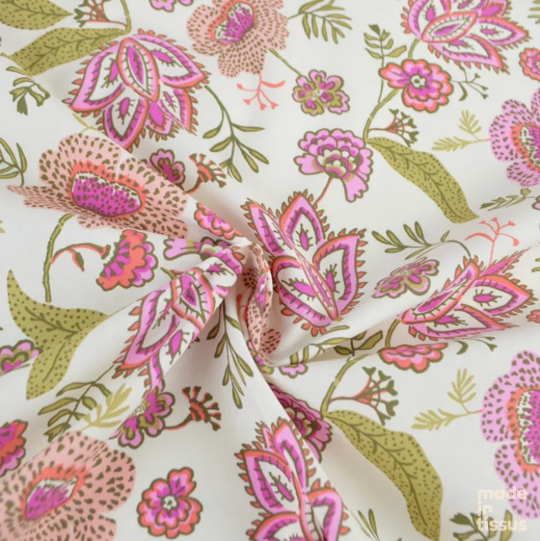 Tissu Cretonne de Coton Khonoma - Motif Fleurs Roses et Paisley Fond Écru