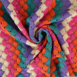 Tissu crochet à rayures multicouleurs