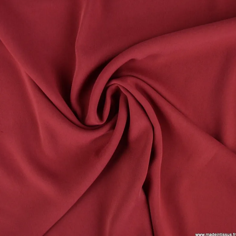 Tissu crêpe mi-lourd coloris Bordeaux - OEKO TEX