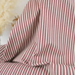 Tissu demi natté coton rayures fines bordeaux et lin