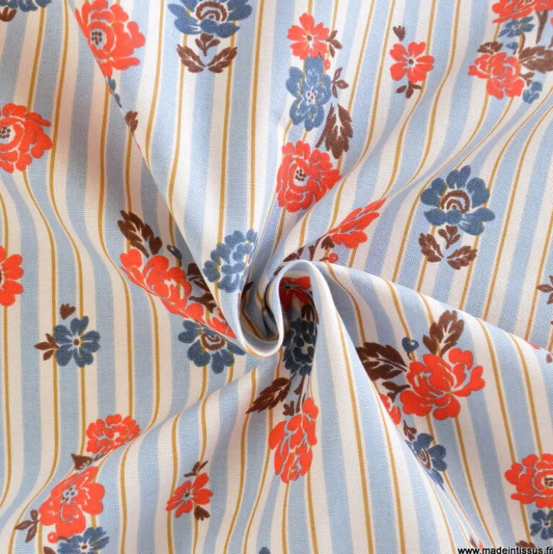 Tissu demi-natté coton Rimcha, rayures bleues et fleurs rouges/bleues
