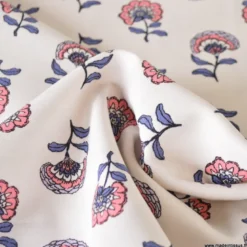 Tissu demi-natté motif fleurs violettes fond écru