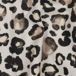Tissu Demi-Natté motif léopard – Fondbeige clair