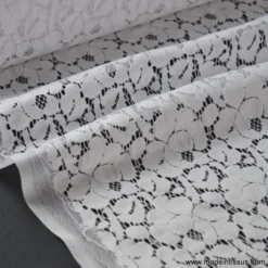 Tissu Dentelle coton polyamide cortège, mariage et cérémonie .