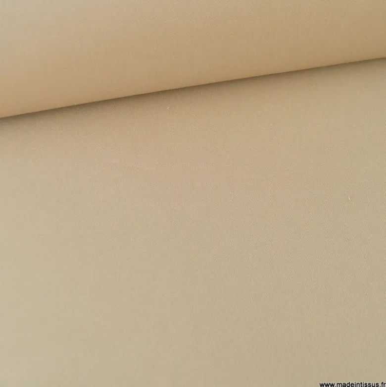 Tissu d'extérieur imperméable beige clair pour protection pluie et soleil
