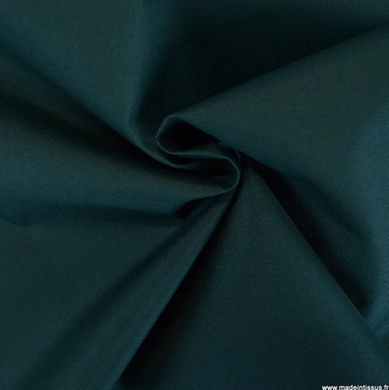 Tissu d'extérieur imperméable vert pour protection pluie et soleil
