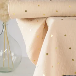 Tissu Double gaze beige motif coeurs dorés - OEKO TEX