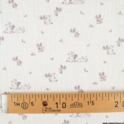 Tissu Double Gaze Bio – Motif Lapins Roses & Fleurs
