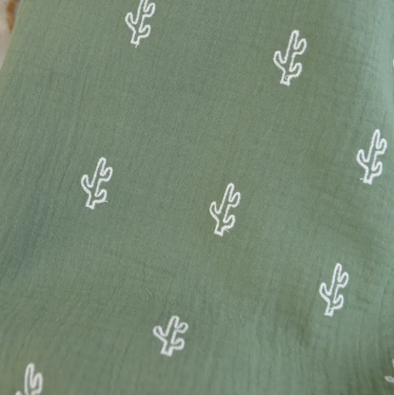 Tissu Double gaze brodée Cactus fond kaki - OEKO TEX