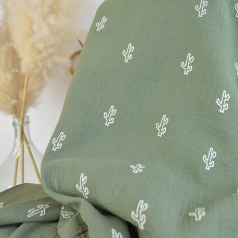 Tissu Double gaze brodée Cactus fond kaki - OEKO TEX