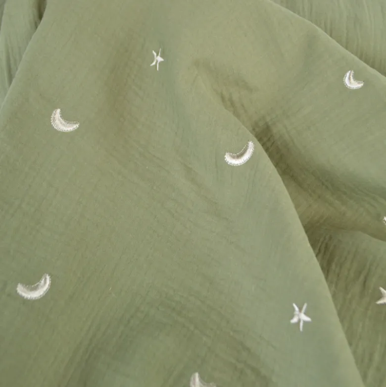 Tissu Double gaze brodée lunes et étoiles fond kaki - OEKO TEX