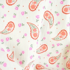 Tissu double gaze de coton Bandana motif fleurs fond écru