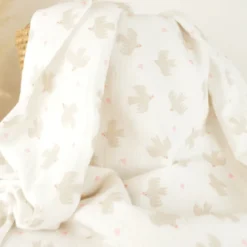 Tissu double gaze de coton Bio Poppy motif oiseaux fond Blanc