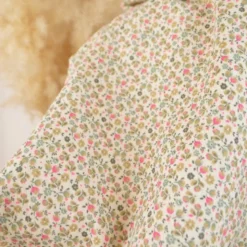 Tissu double gaze de coton Caseille fleurs rose fluo fond écru