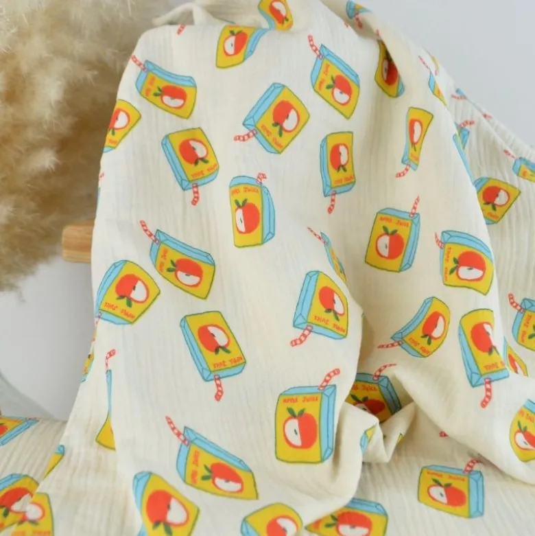 Tissu double gaze de coton Juice motif briques de jus de pomme