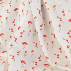Tissu double gaze de coton Mariotte motif fleurs coeurs