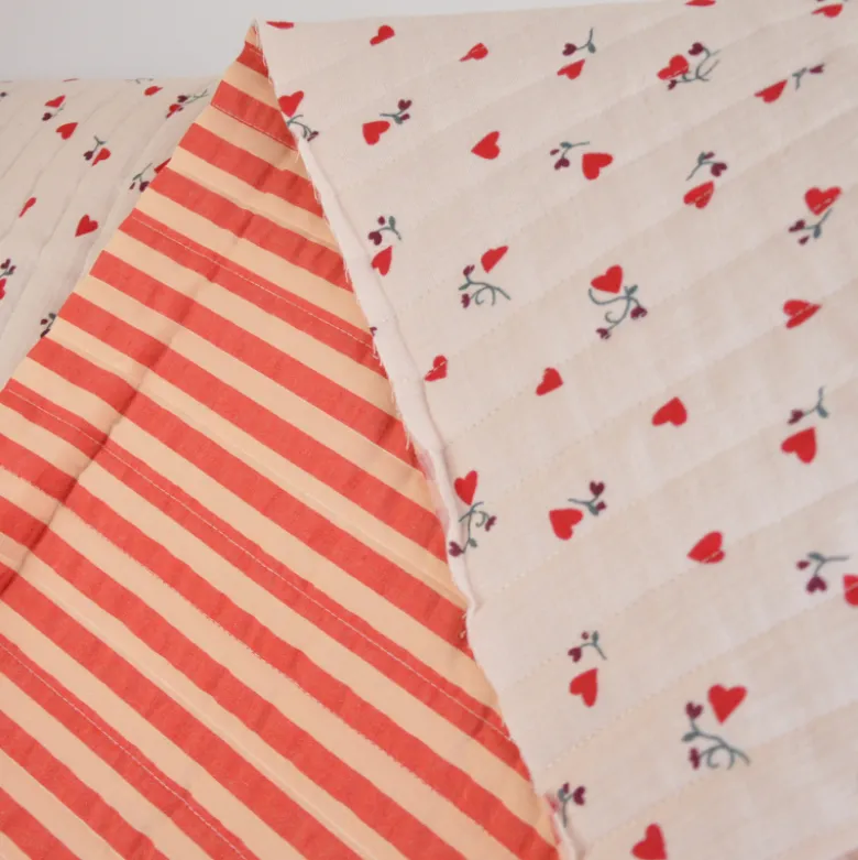 Tissu double gaze matelassé vertical Ilove et Tom cerise - OEKO TEX