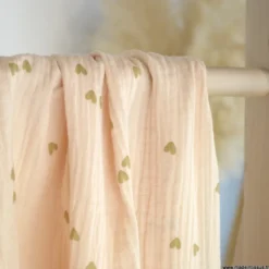Tissu Double gaze motif coeurs fond Sable - OEKO TEX
