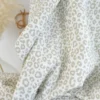 Tissu double gaze motif léopard beige fond blanc cassé - OEKO TEX
