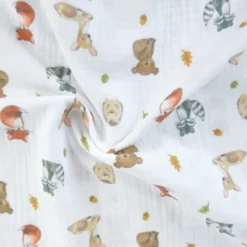 Tissu double gaze Poppy motif animaux de la foret fond blanc