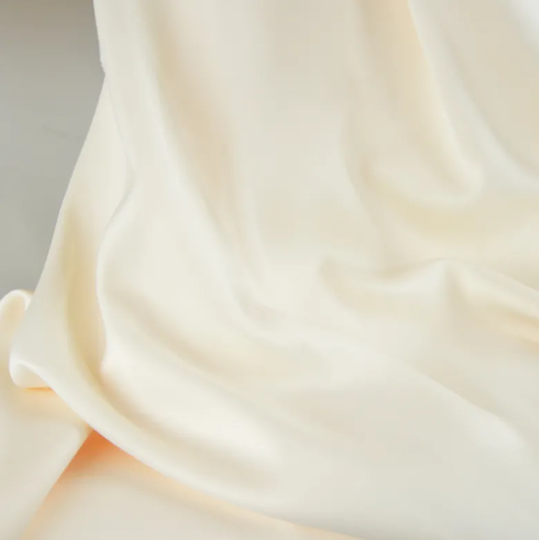 Tissu doublure satin Duchesse - Ecru