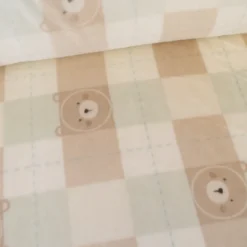 Tissu doudou ultra doux imprimé oursons sur fond à carreaux