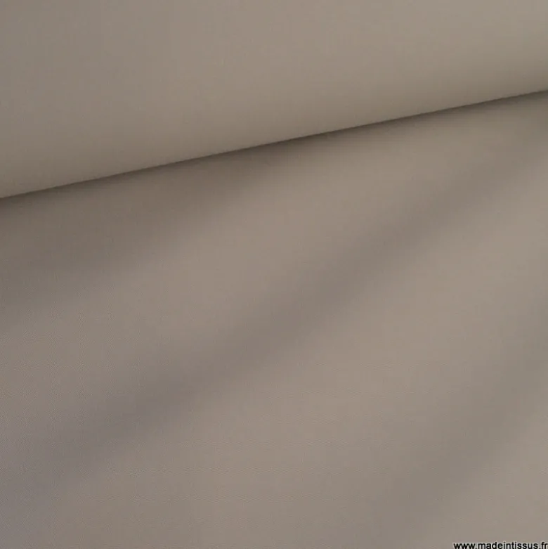 Tissu extérieur polypro taupe.