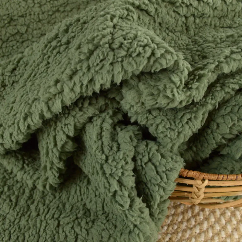 Tissu Fausse Fourrure maille SHERPA vert fougère - OEKO TEX