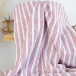 Tissu fluide polyester aspect Lin à rayures Vieux rose
