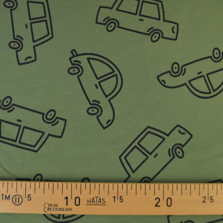 Tissu French Terry coton – Motif voitures XXL fond kaki