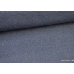 Tissu gabardine polyester viscose enduite étanche jean.