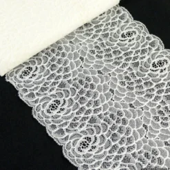 Tissu Galon dentelle élasthanne Rachel coloris crème