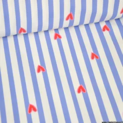 Tissu imperméable Suzette type ciré de pluie motif coeurs et rayures bleues