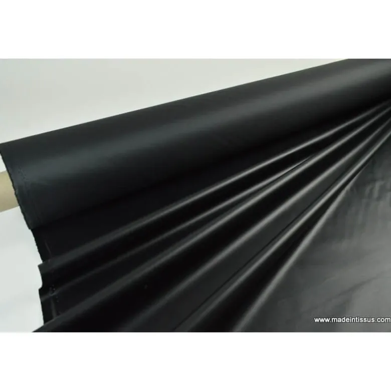 Tissu imperméable étanche polyester enduit acrylique noir .