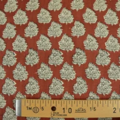 Tissu Indien Block Print Chopta fond terracotta