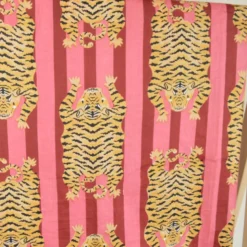 Tissu Indien Block Tigres - rose et lie de vin
