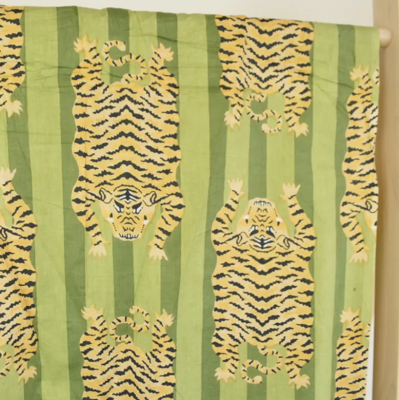 Tissu Indien Block Tigres - vert amande