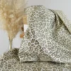 Tissu jacquard Habillement Leopard Lurex beige et vert olive