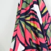 Tissu jersey viscose motif grandes feuilles Rose fuchsia