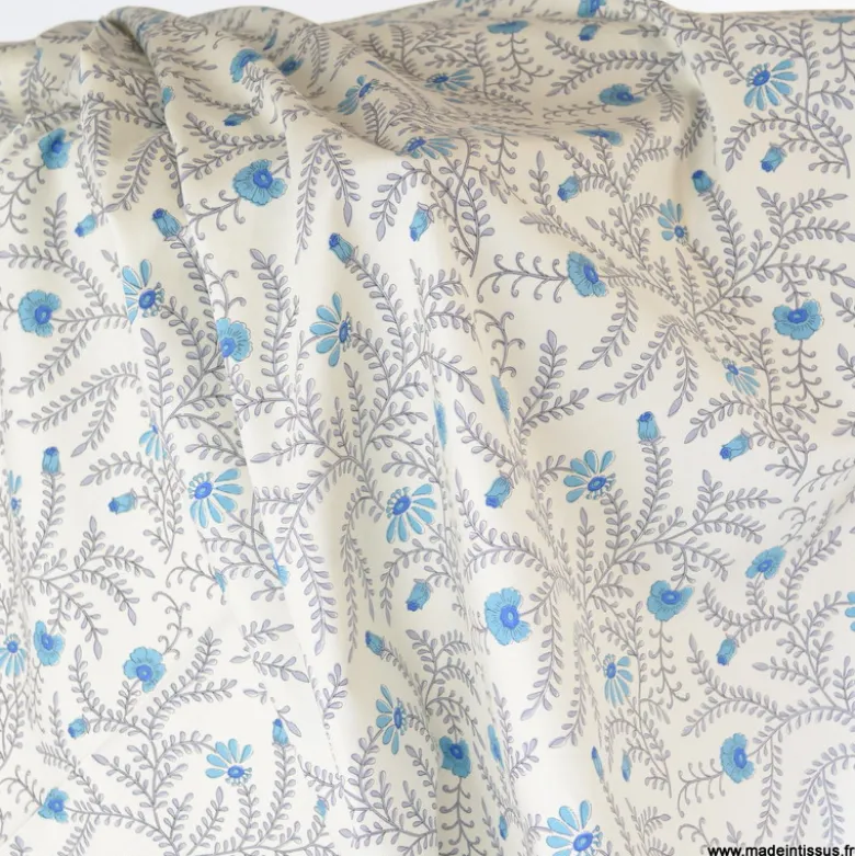 Tissu Kokka motif fleurs bleues - collection Botanical Flower