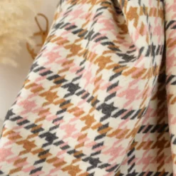 Tissu lainage pied de poule rose et camel fond écru