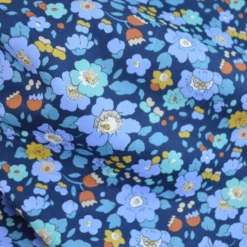 Tissu Liberty of London - Betsy Meadow bleu marine