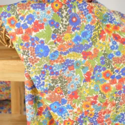 Tissu Liberty Tana Lawn - Margaret Annie A - Rouge et bleu