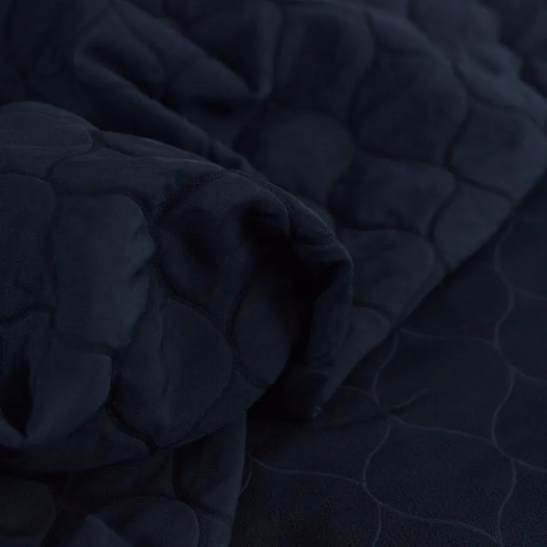 Tissu matelassé losange Silvio coloris bleu marine