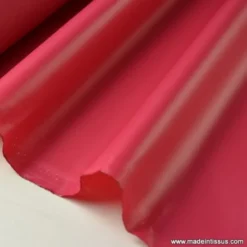 Tissu polyester fraise déperlant pour parapluie .