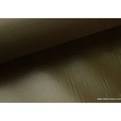 Tissu polyester kaki déperlant pour parapluie .