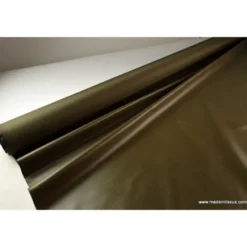 Tissu polyester kaki déperlant pour parapluie .